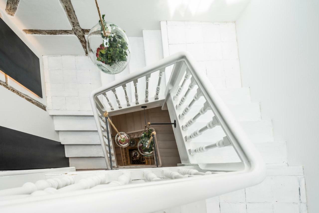 Rice Eleven Rooms Бургос Экстерьер фото