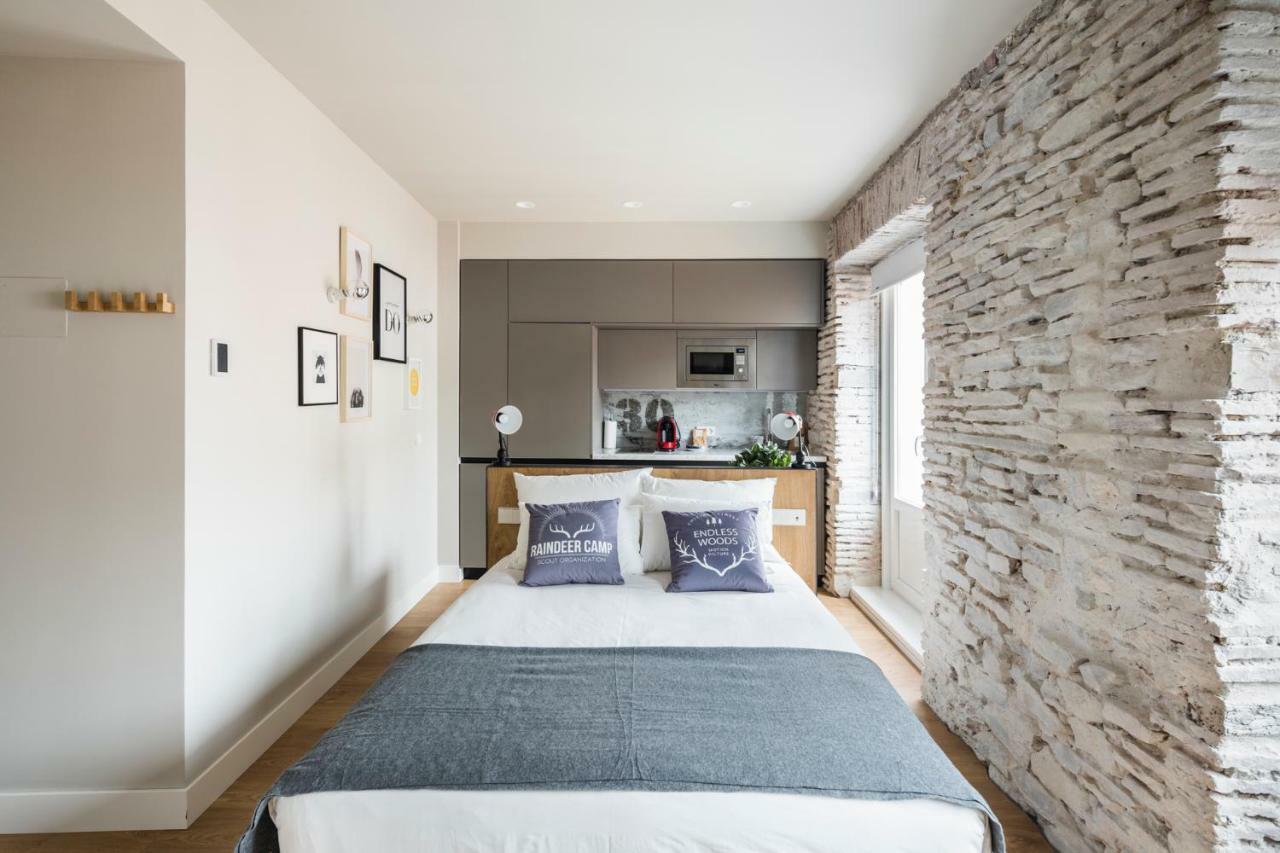 Rice Eleven Rooms Бургос Экстерьер фото