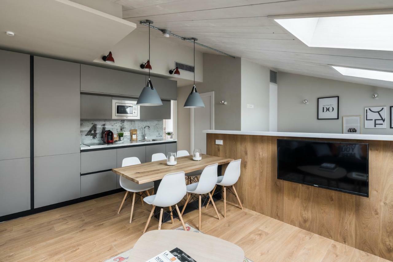 Rice Eleven Rooms Бургос Экстерьер фото